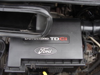 Ford Transit 2.2TDCi,6 míst,lyžiny,tažný