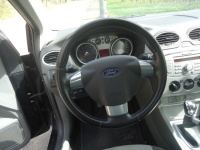 Ford Focus 1.6 klimatizace, tažné, manuál