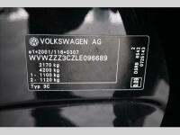 Volkswagen Passat 2,0 TDi 110kW DSG Elegance Zár