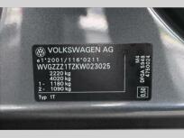 Volkswagen Touran 2,0 TDi 110kW DSG Highline Zár